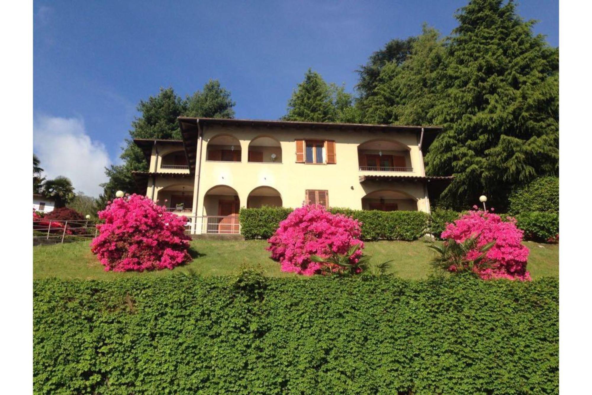 Pandora Lake View Stresa - Happy Rentals Экстерьер фото